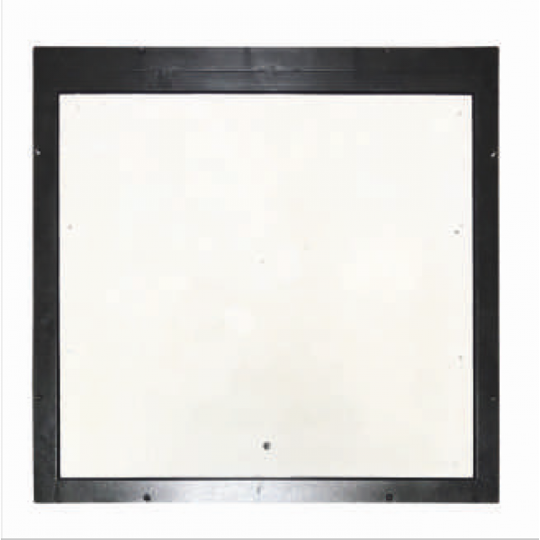 Grīdas tērauda tehniskā (revīzijas) lūka izmērs 80 cm x 240 cm H